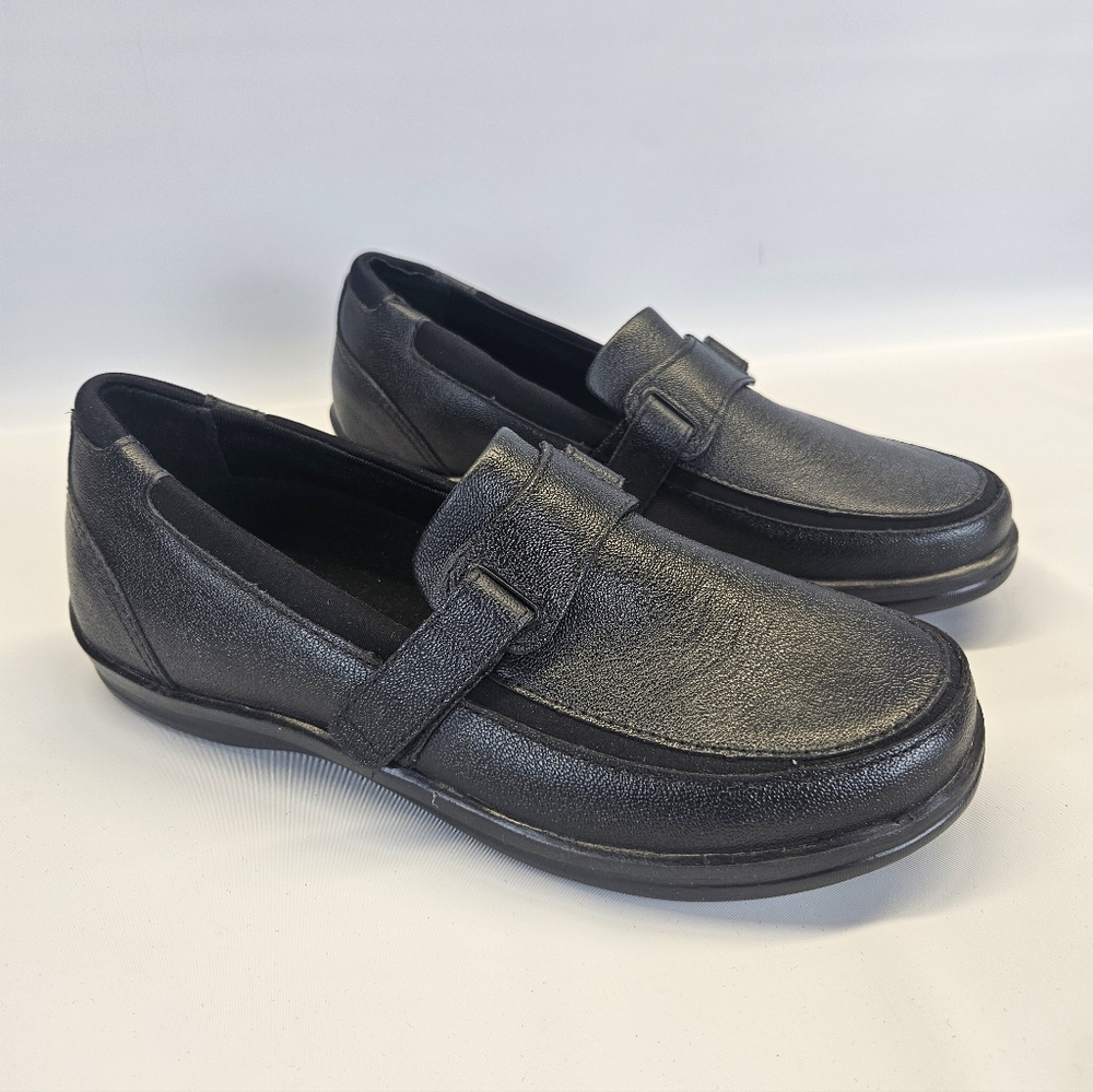 Apex Black Leather Loafers Adjustable Evelyn A200W Womens 8 Slip Resistant